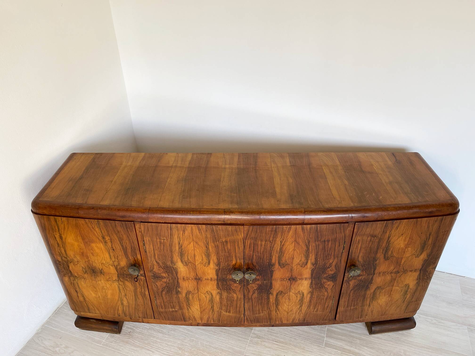 Impressionnant buffet Art déco italien des années 1920/1930