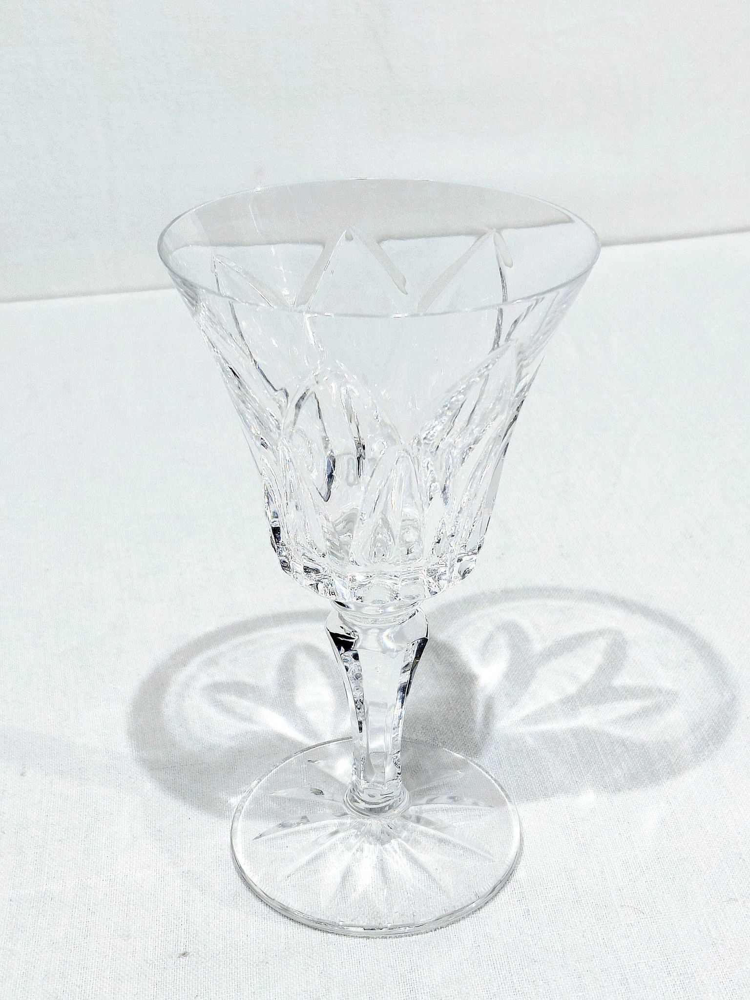 9 verres a vin rouge st louis modèle camargue
