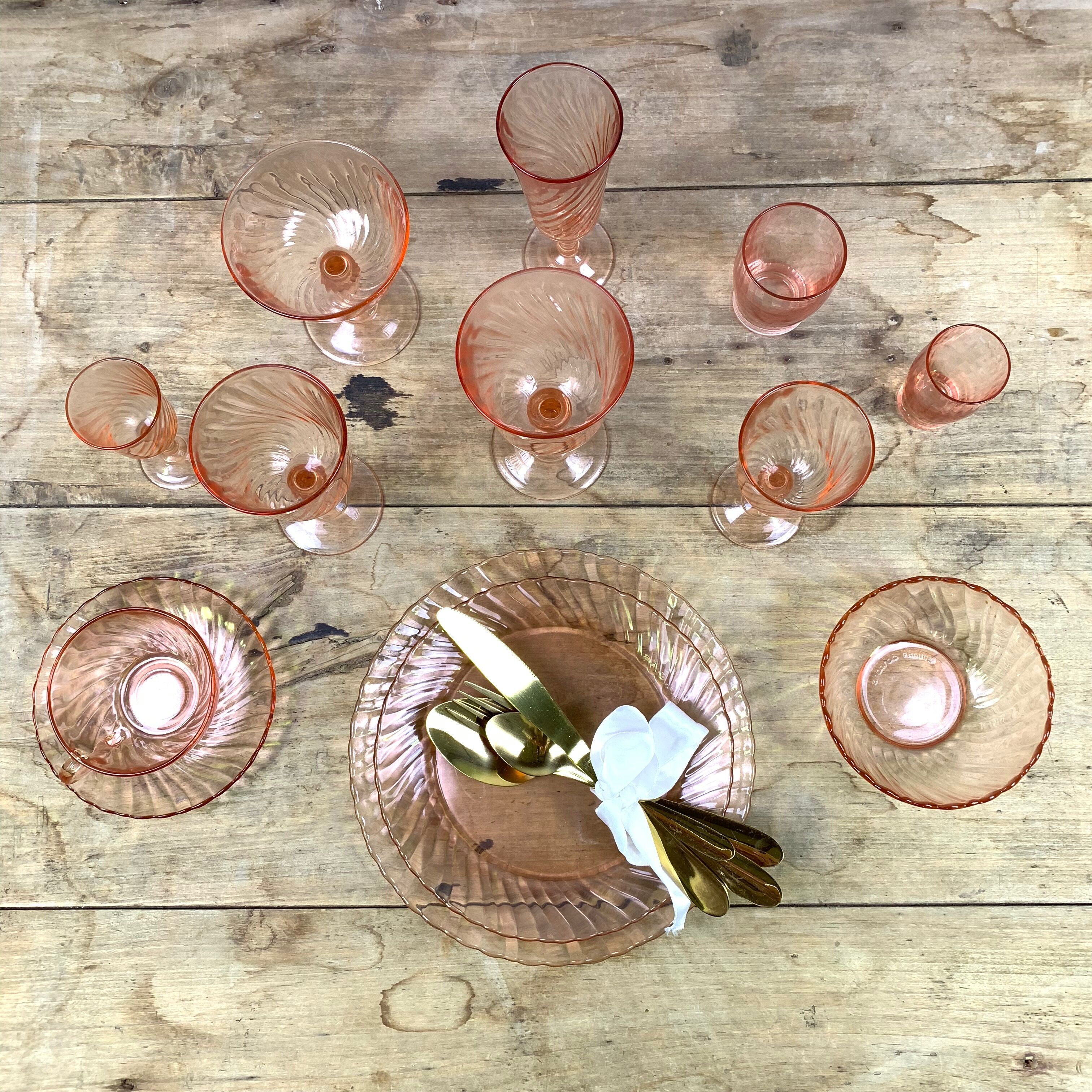 Lot of 6 shot glasses Rosaline Arcoroc walk