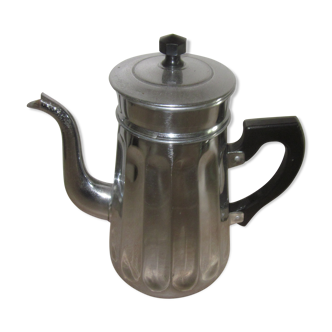 Coffee pot in chromed metal from the 40's and 50's