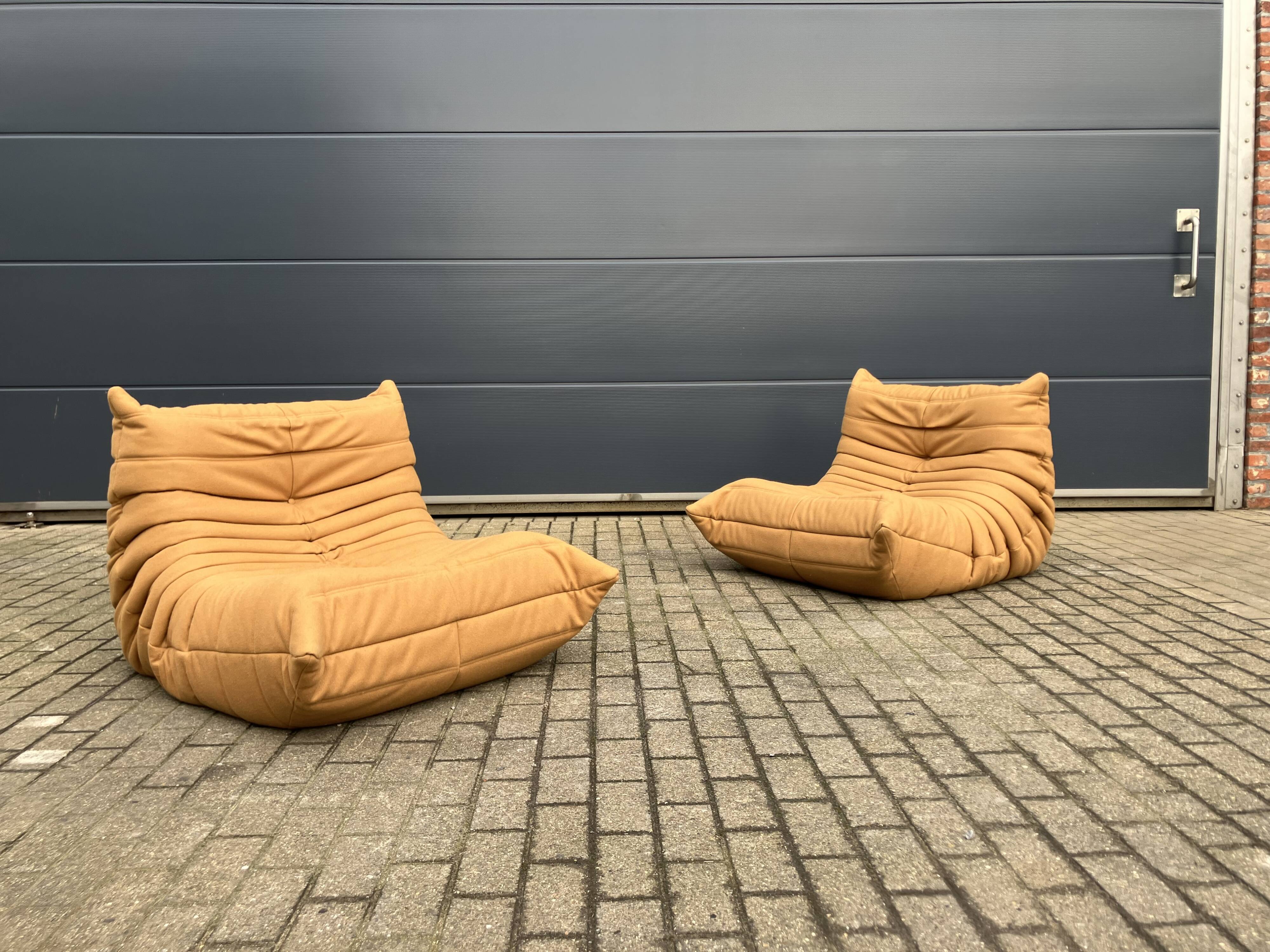 2x 100% authentic Ligne Roset Togo 1zits in NIEUWSTAAT!!