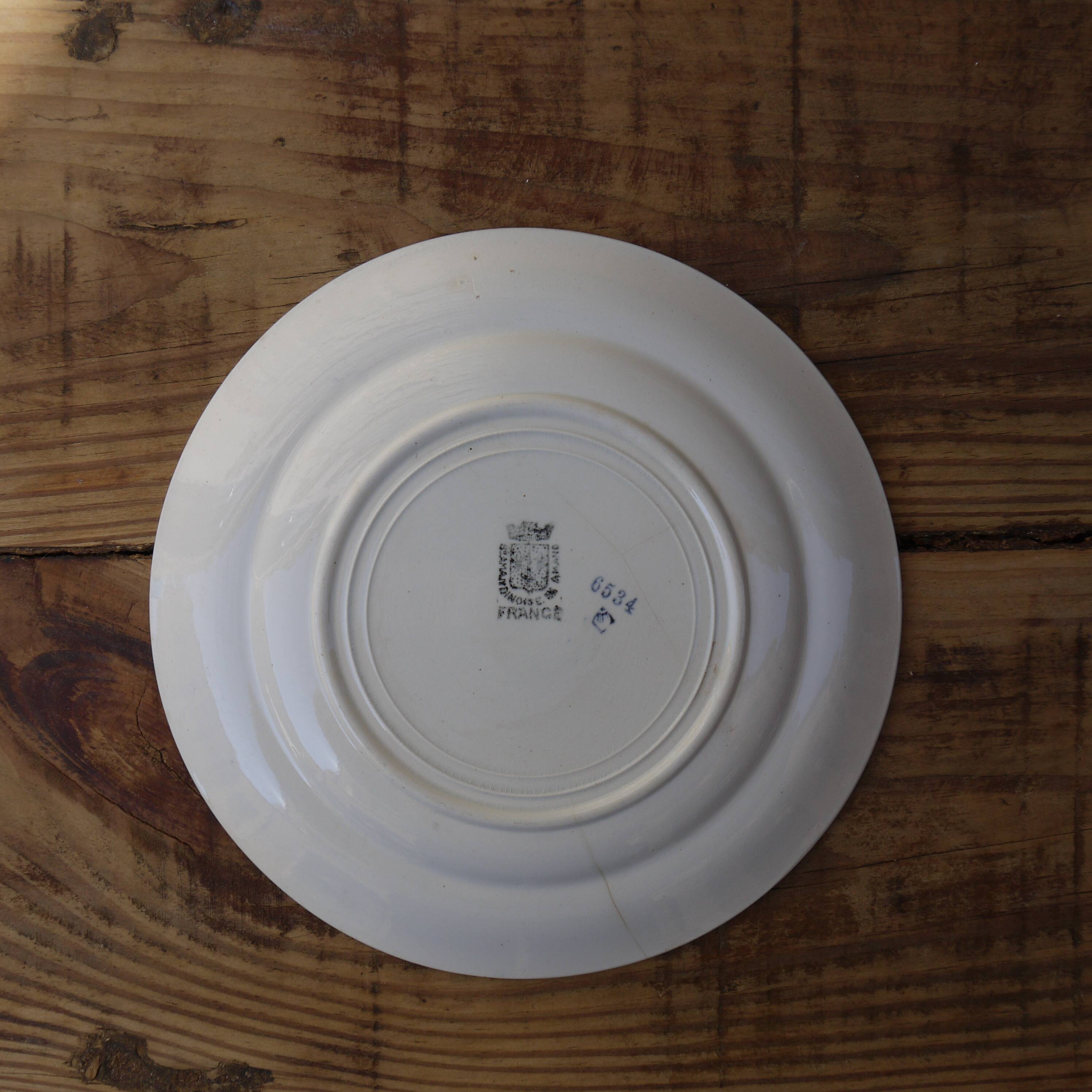 Two St Amand dessert plates