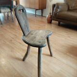 Chaise tripode brutaliste