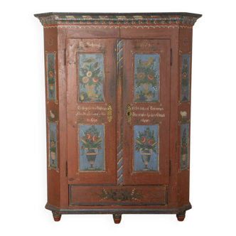 Antique farmhouse wardrobe from the 18th century