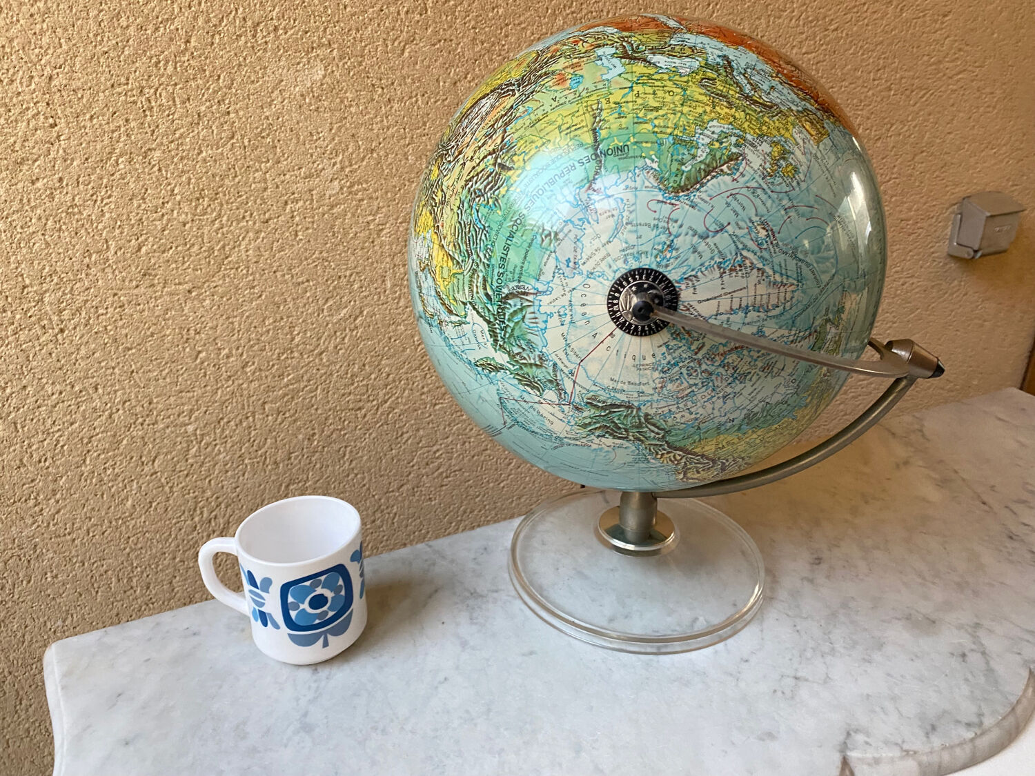 World map lamp Scan-globe Denmark vintage 1972 swivel & tiltable