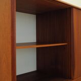 Buffet haut en teck, design danois, années 1970, production : Danemark