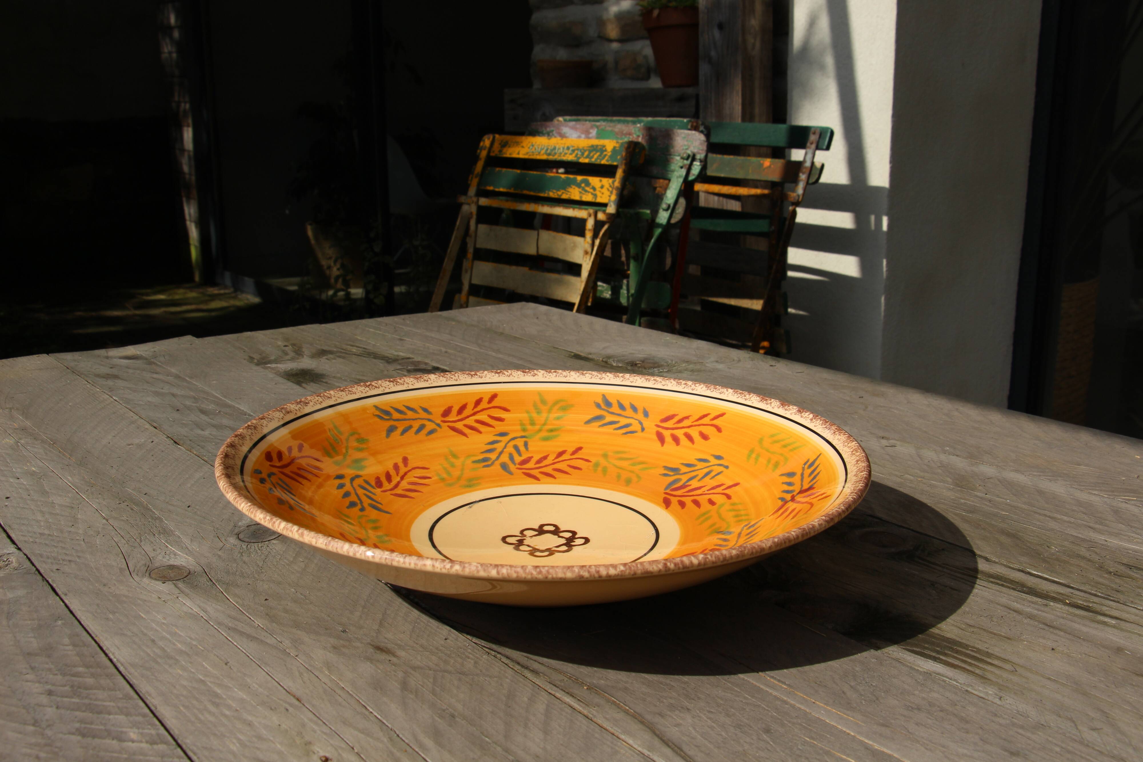 Lunéville ceramic dish