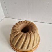 Old alsace kouglof cake mould decorative kitchen. diameter 21.5 cm. height