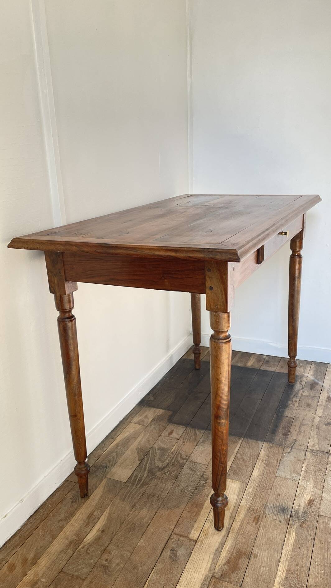 TABLE Old OAK Massive