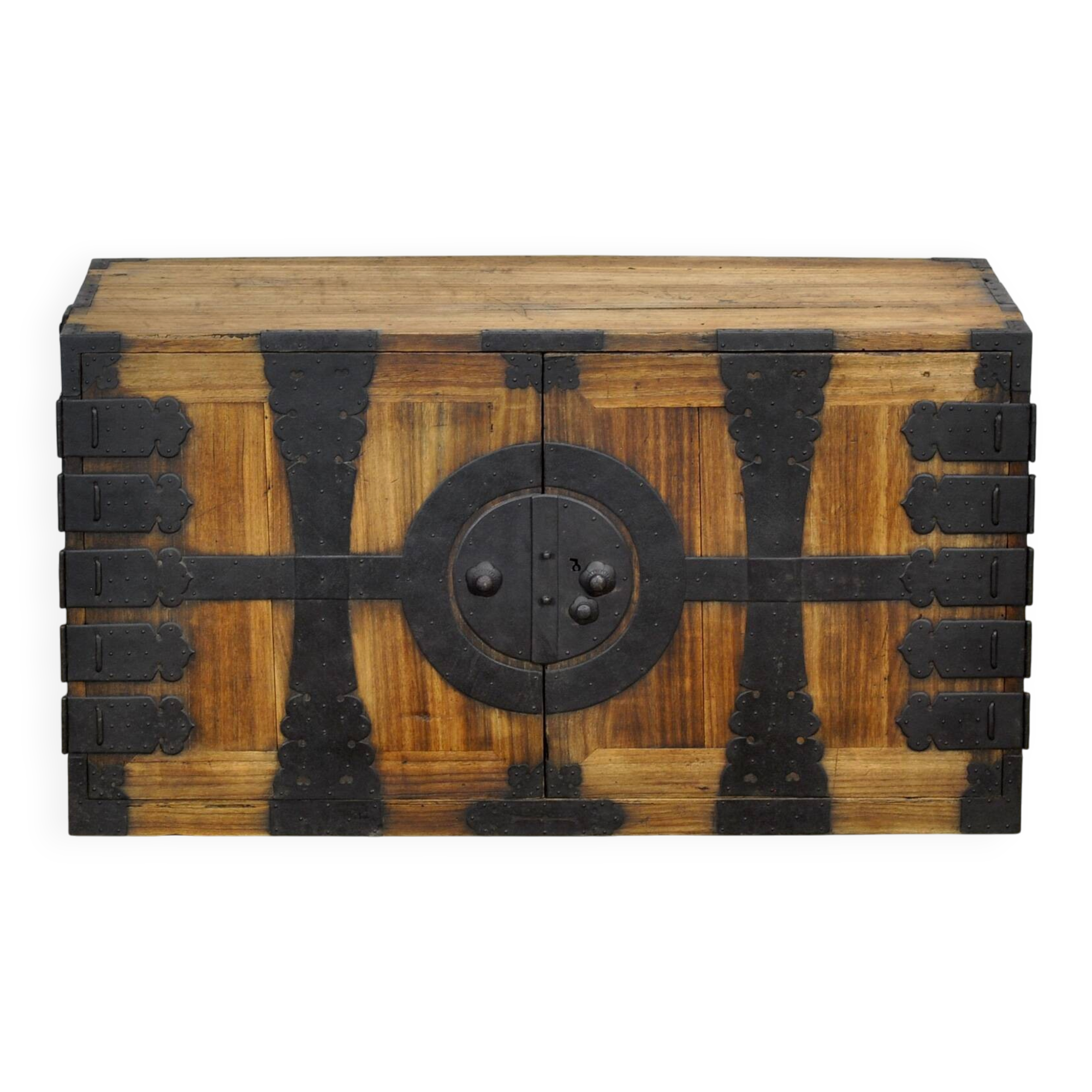 Japanese Meiji-period Choba Tansu chest with hand-forged iron fittings, circa 1880