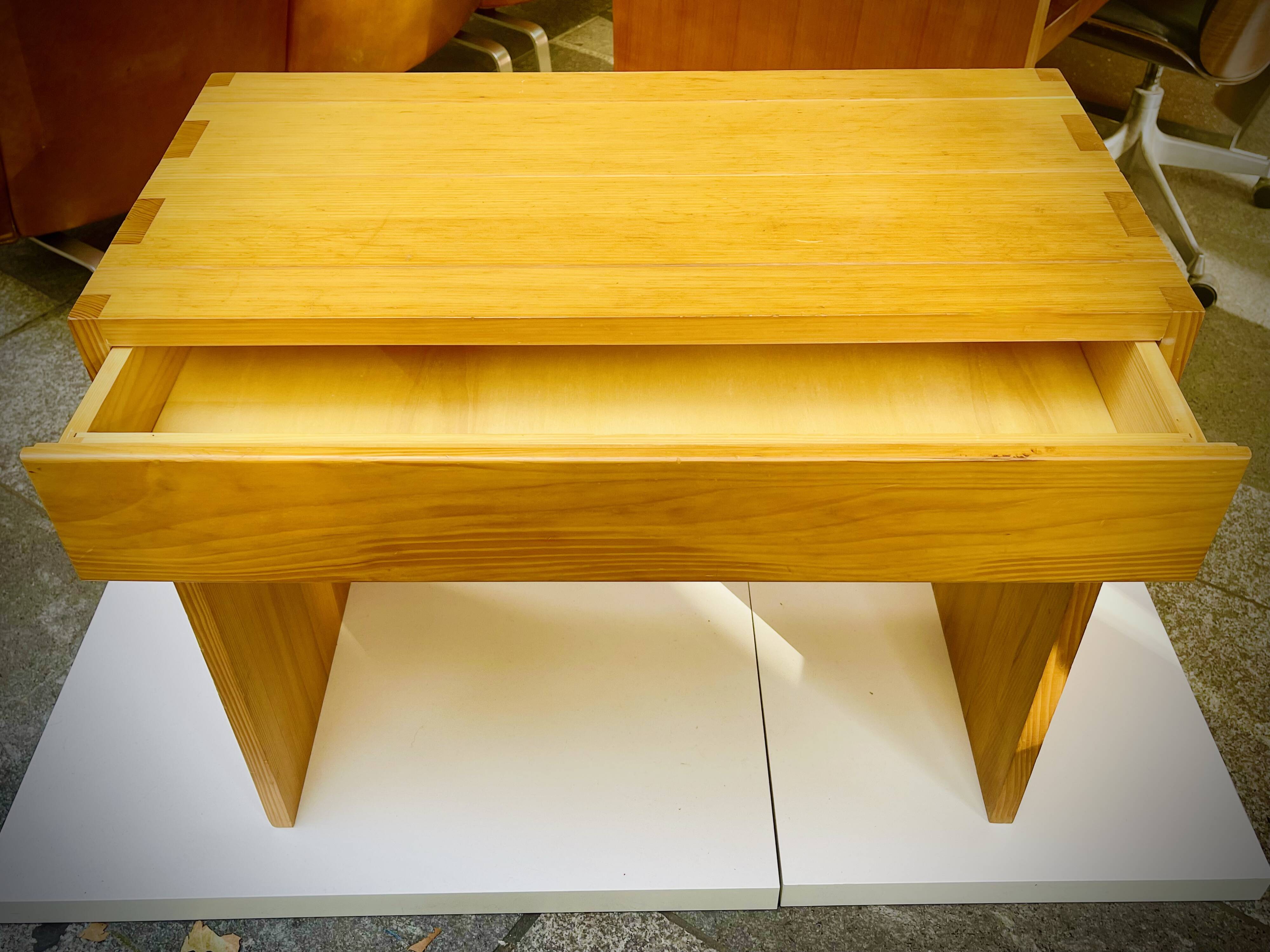 Curled pine desk by Roland Haeusler for Maison Regain circa 1970