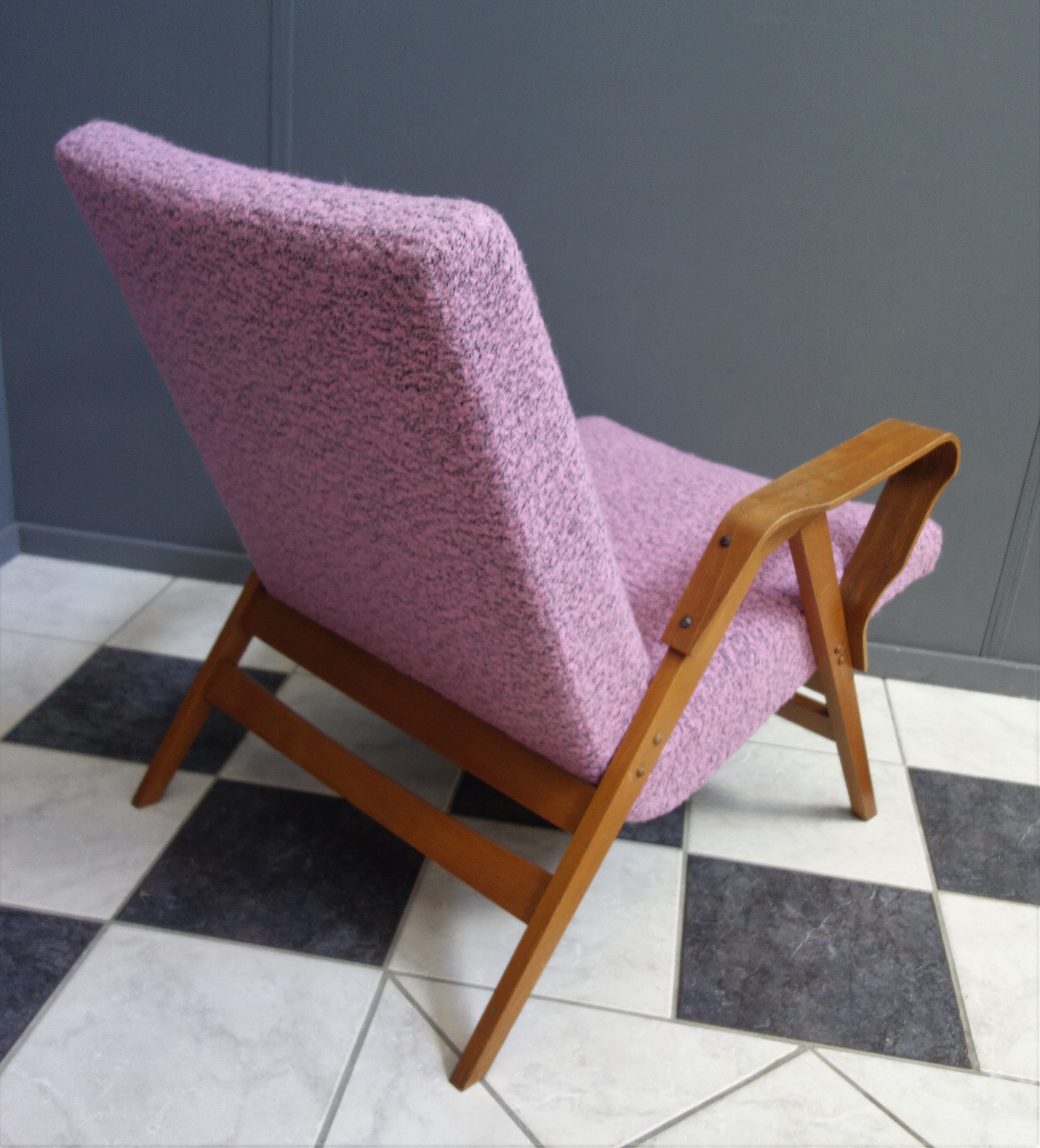 Frantisek Jirfak 24-23 chair for Tatra 1960s