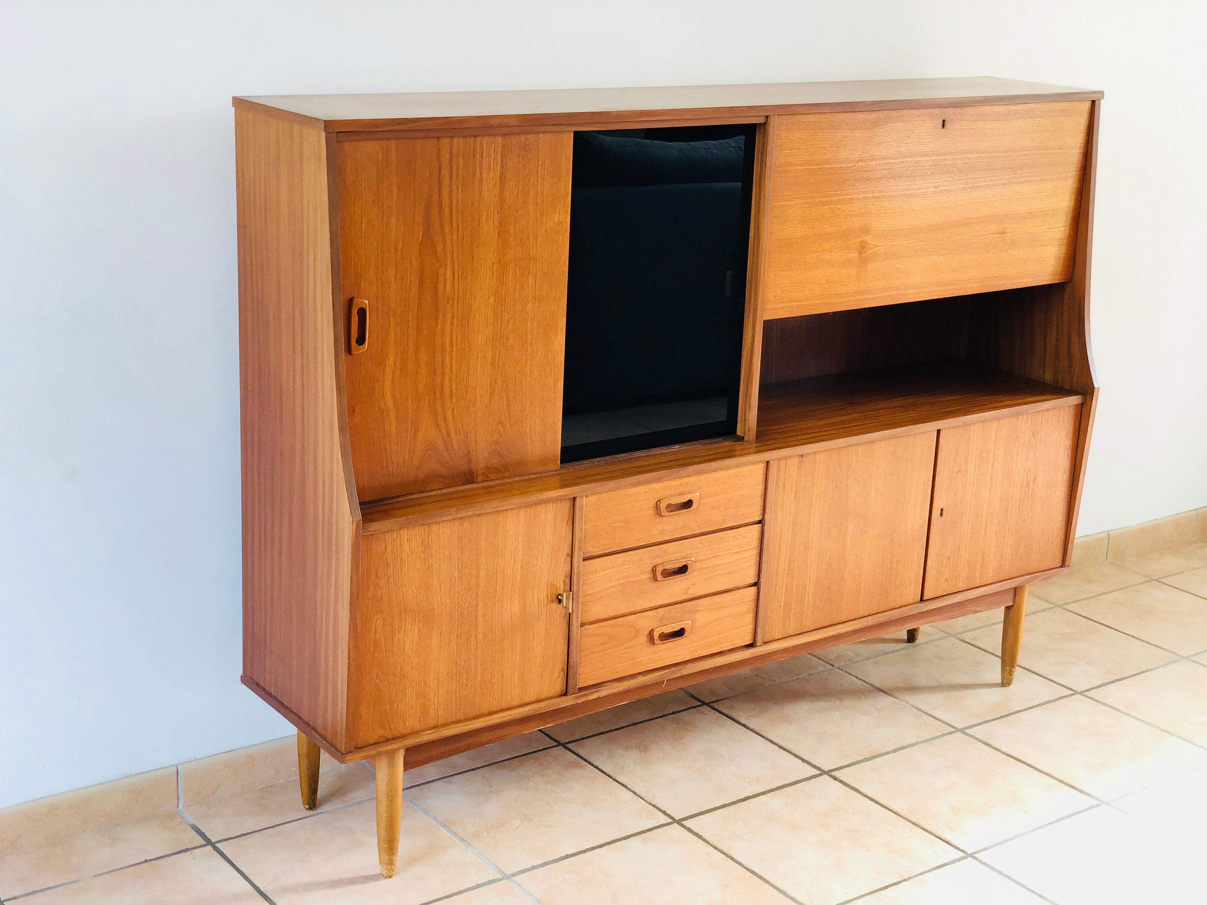 Scandinavian high teak enfilade 1960