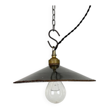 Lumière en émail noir industriel, années 1930