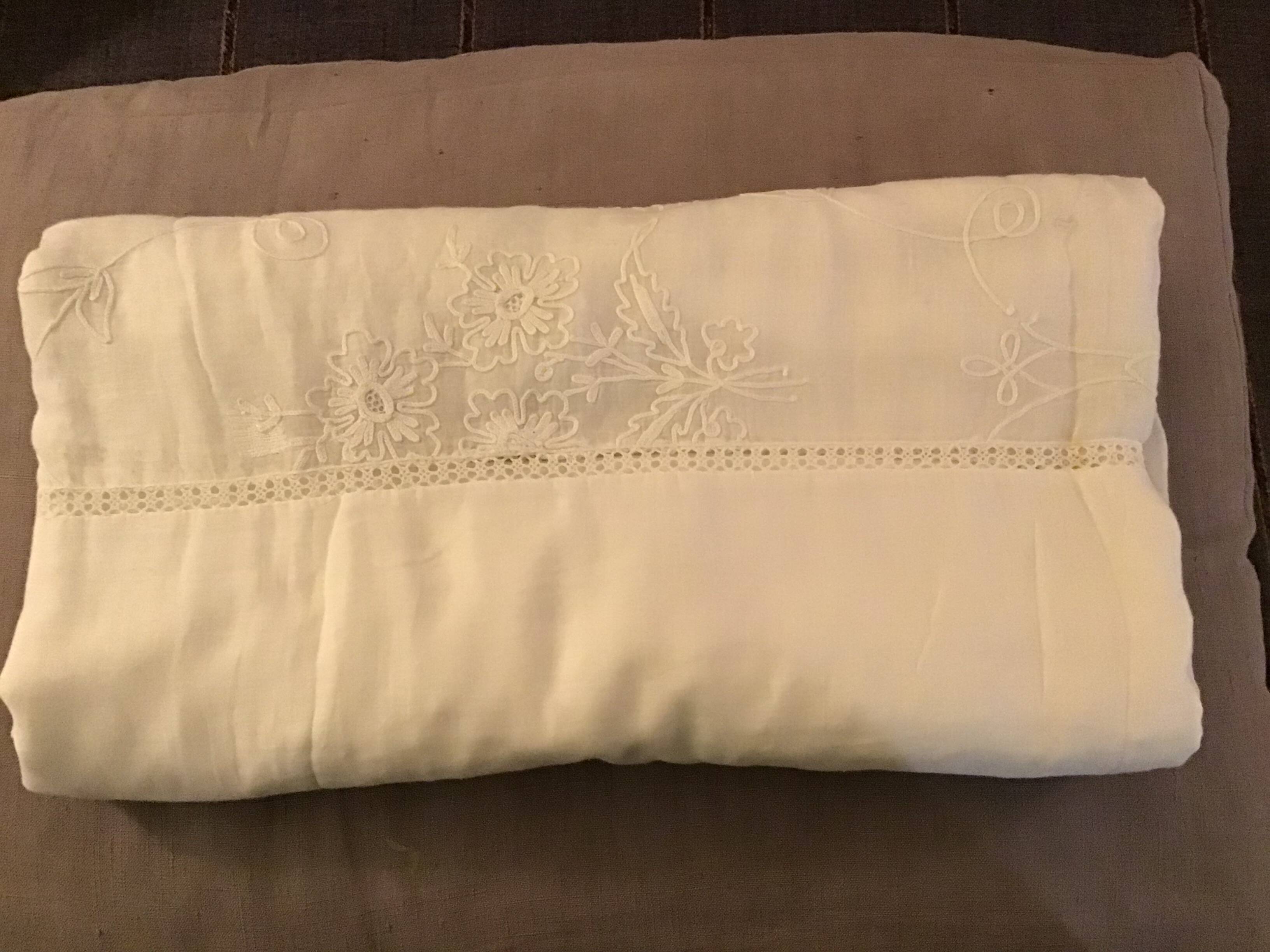 Large ceremonial tablecloth