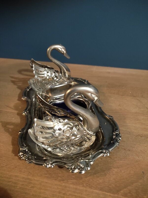 Set salt shaker Pepper boxes metal and swan glass dp 012336