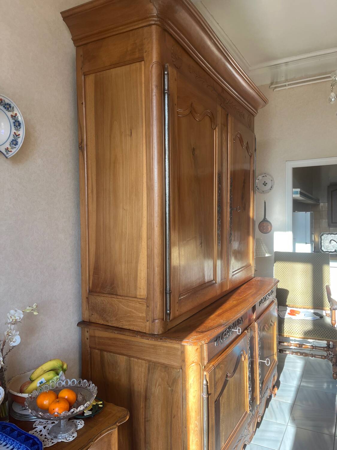 Louis XV two-part buffet, late 18th century