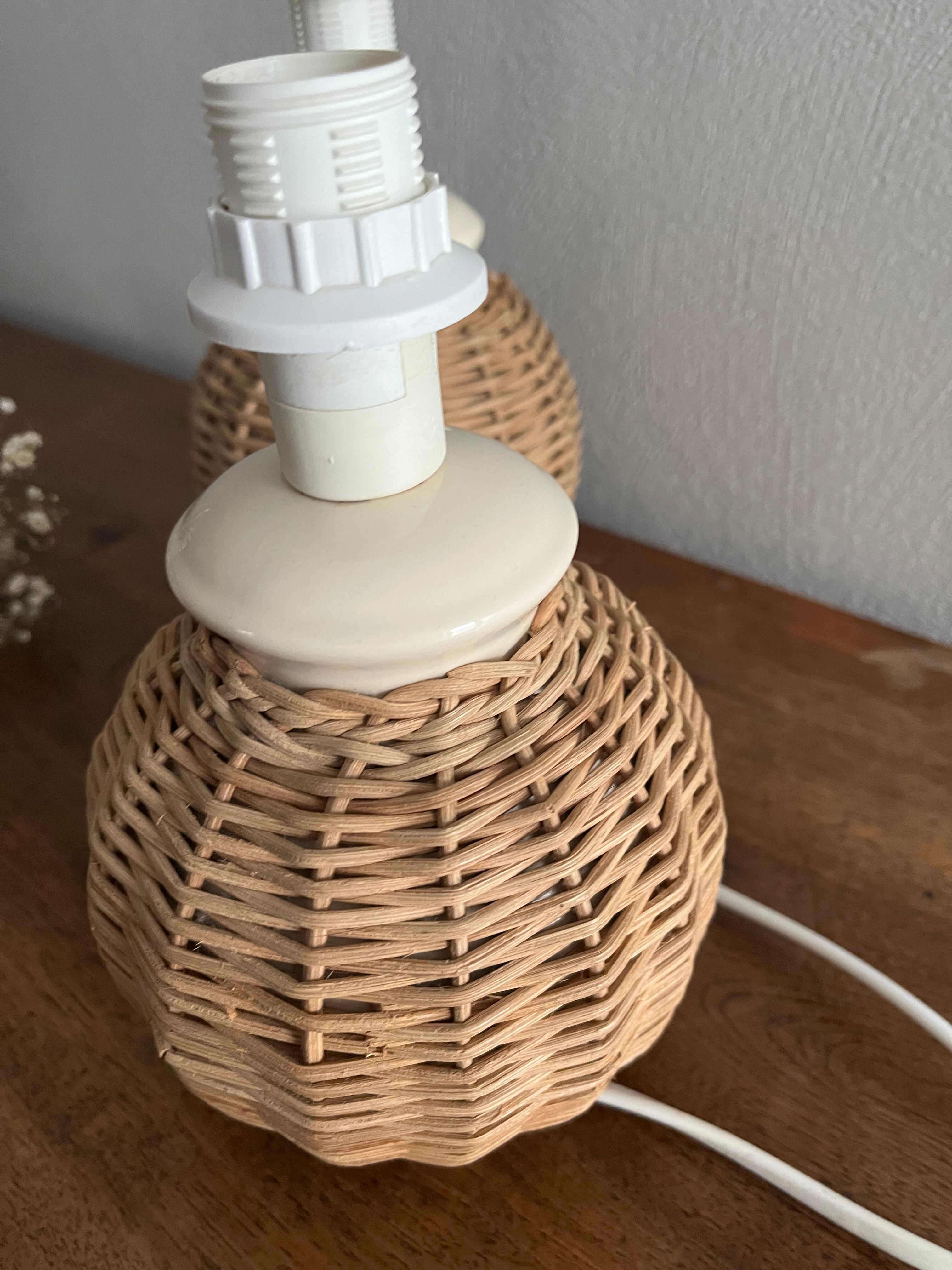 Pieds de lampes de chevet boule en rotin tressé