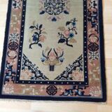 Middle East hand woven carpet 94 X 155 cm