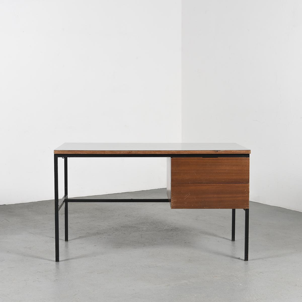 Desk model 620, Pierre Guariche for Minvielle, circa 1950