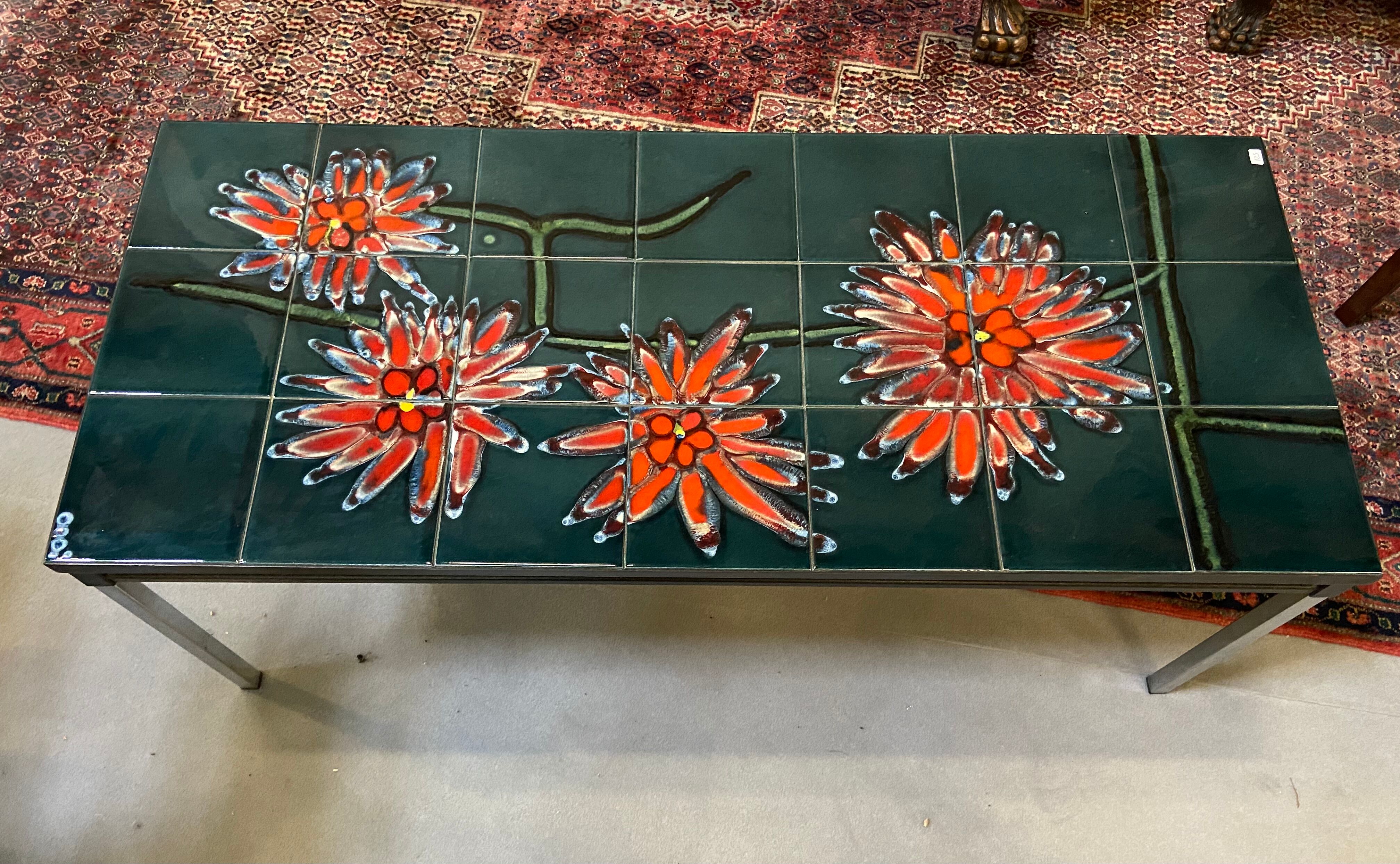 Ceramic coffee table by Adri