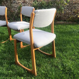 4 vintage 1970 chairs in blond beech