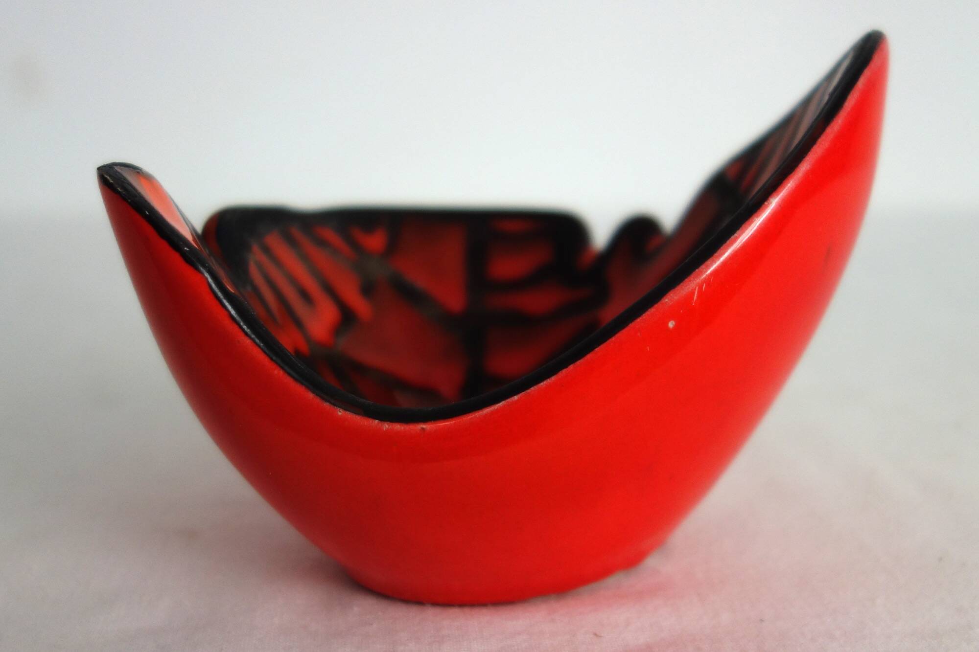 Roger Capron ceramic empty pocket, Vallauris circa 1955