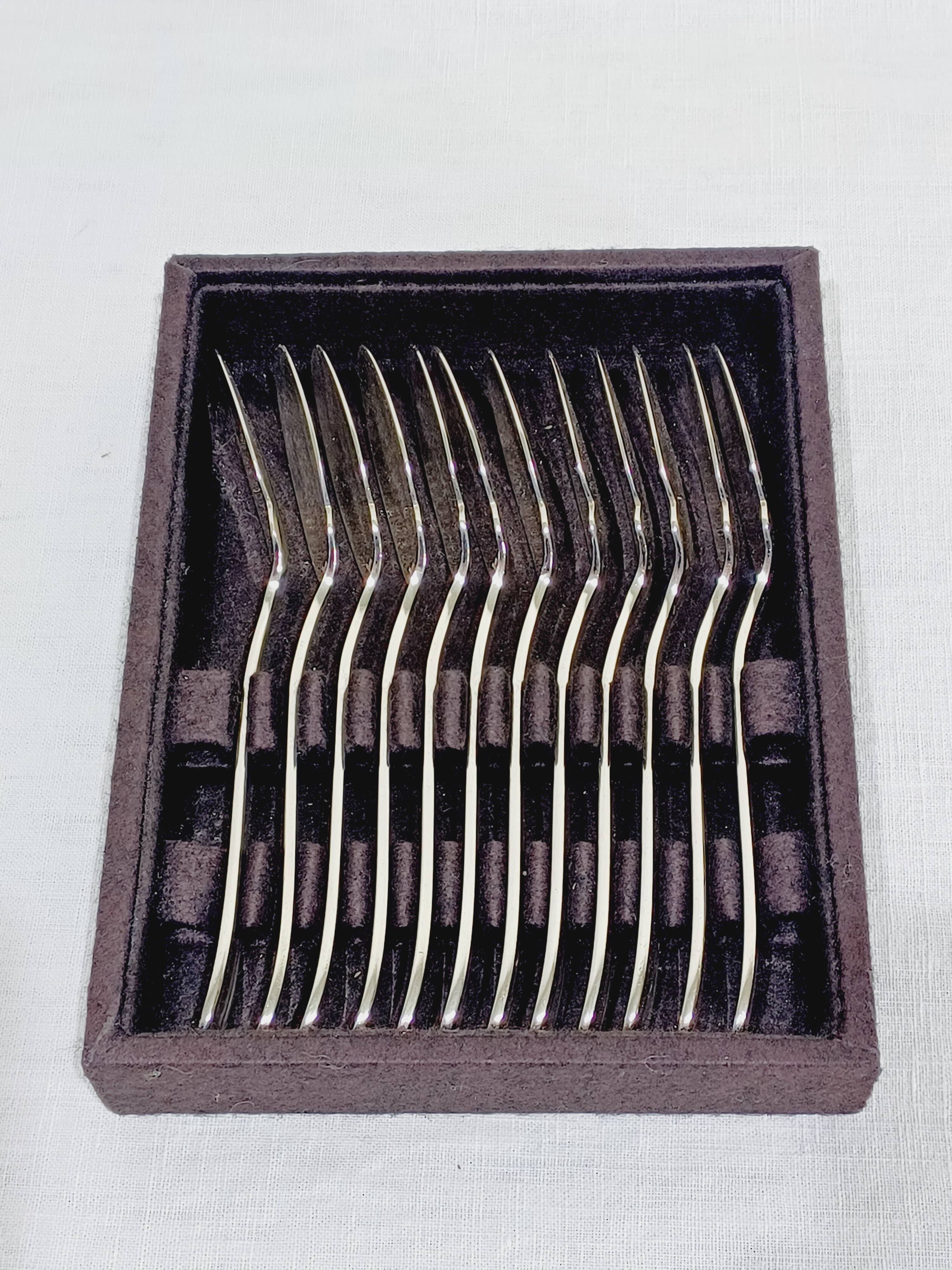 Christofle – 12 Silver-Plated Metal Sauce Spoons Dax Model