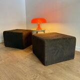 Paire de poufs cubiques en velours