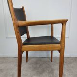 JH513 armchair by HJ Wegner for Johannes Andersen