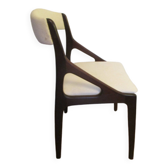 Scandinavian chair in the style of Kaï Kristiansen
