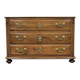 Commode 18ème en noyer et sapin