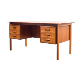 Scandinavian desk in teak
