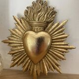 Golden ex-voto mural