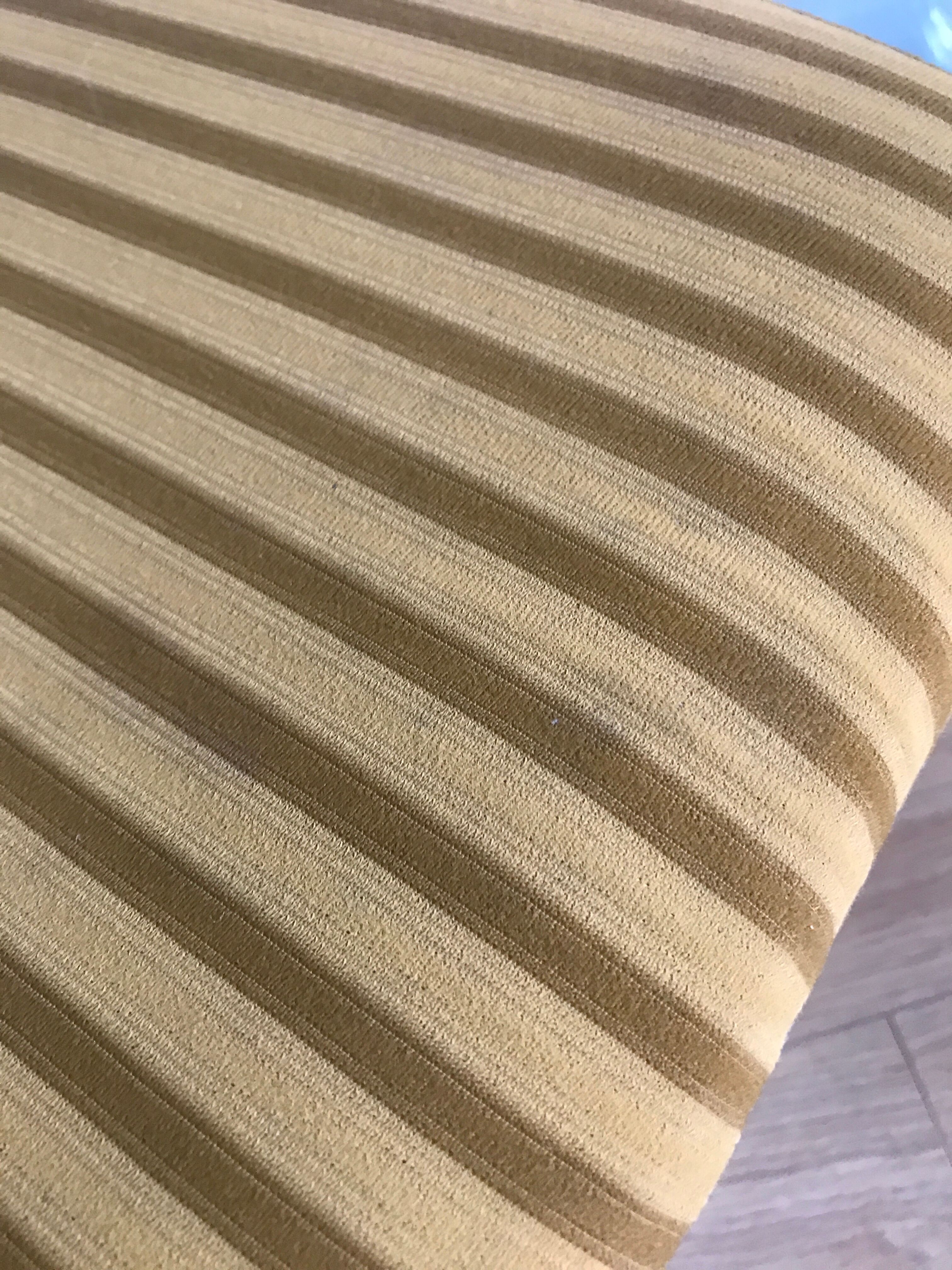 Vintage folding chair lafuma chantazur with striped golden fabric