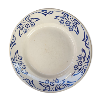 Assiette ancienne
