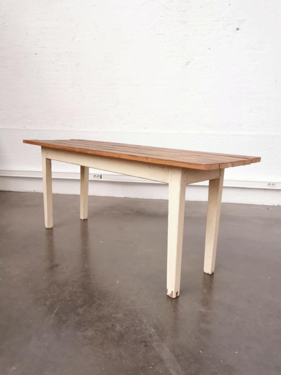 Fine and long farm table