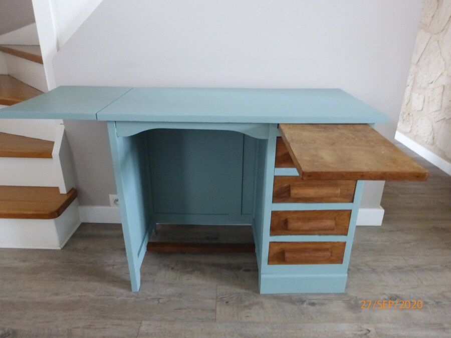 Children's desk redesigned