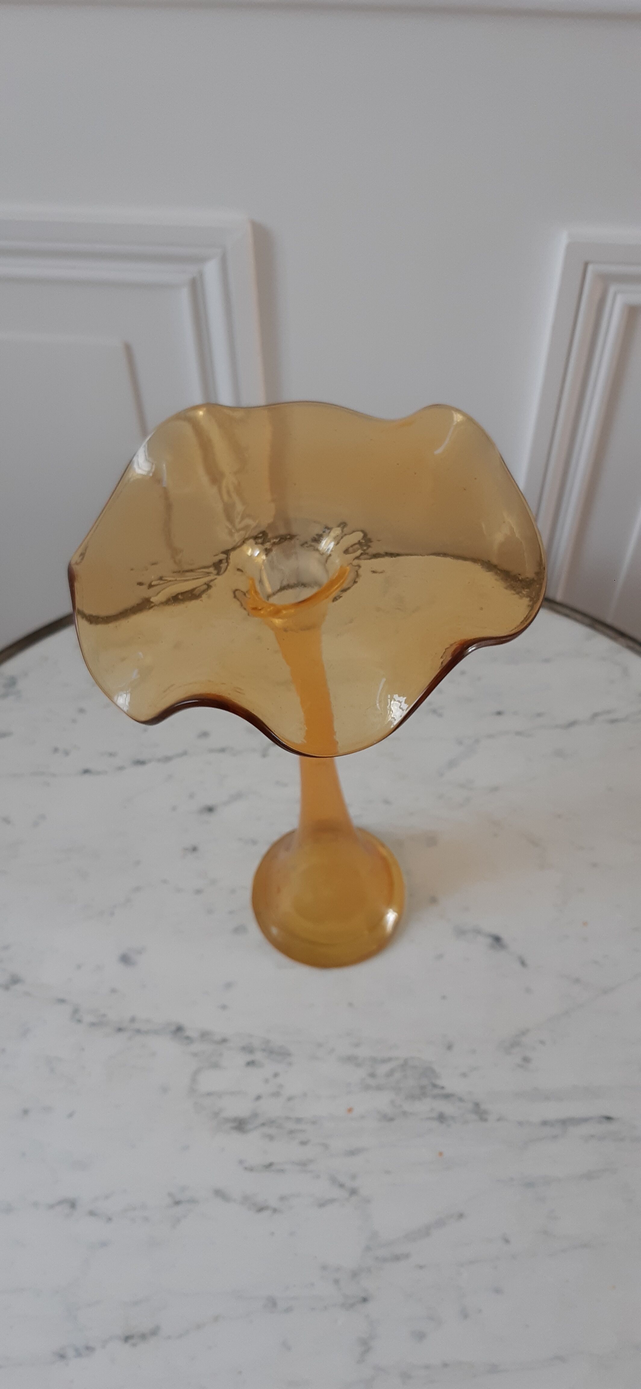Blown glass vase soliflore corolla years 60-70