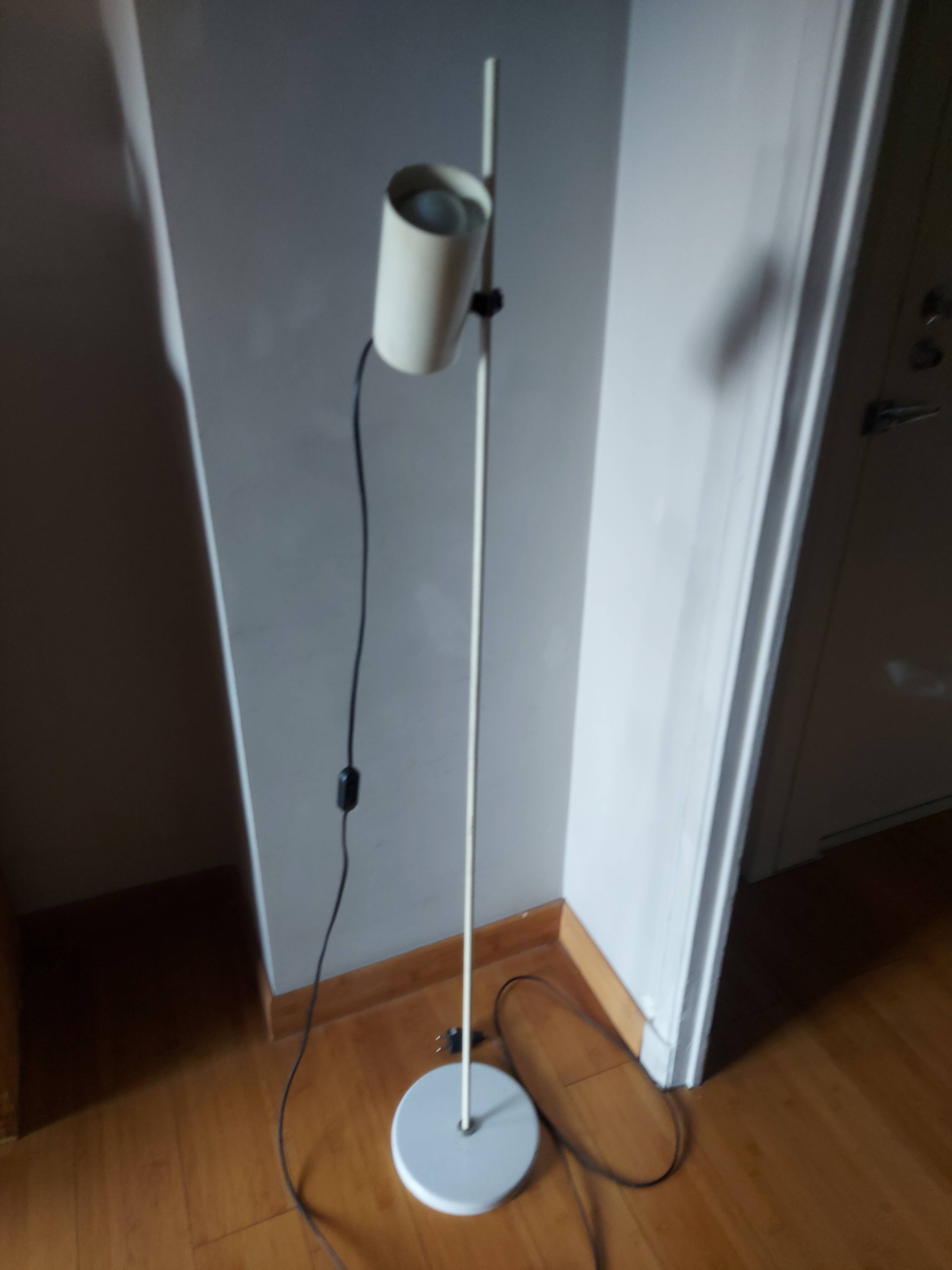 Floor lamp from the 70s and 80s, Habitat