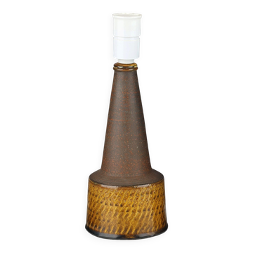Nils Kahler table lamp in ceramic by Herman A. Kähler, Denmark, 1960 signed.