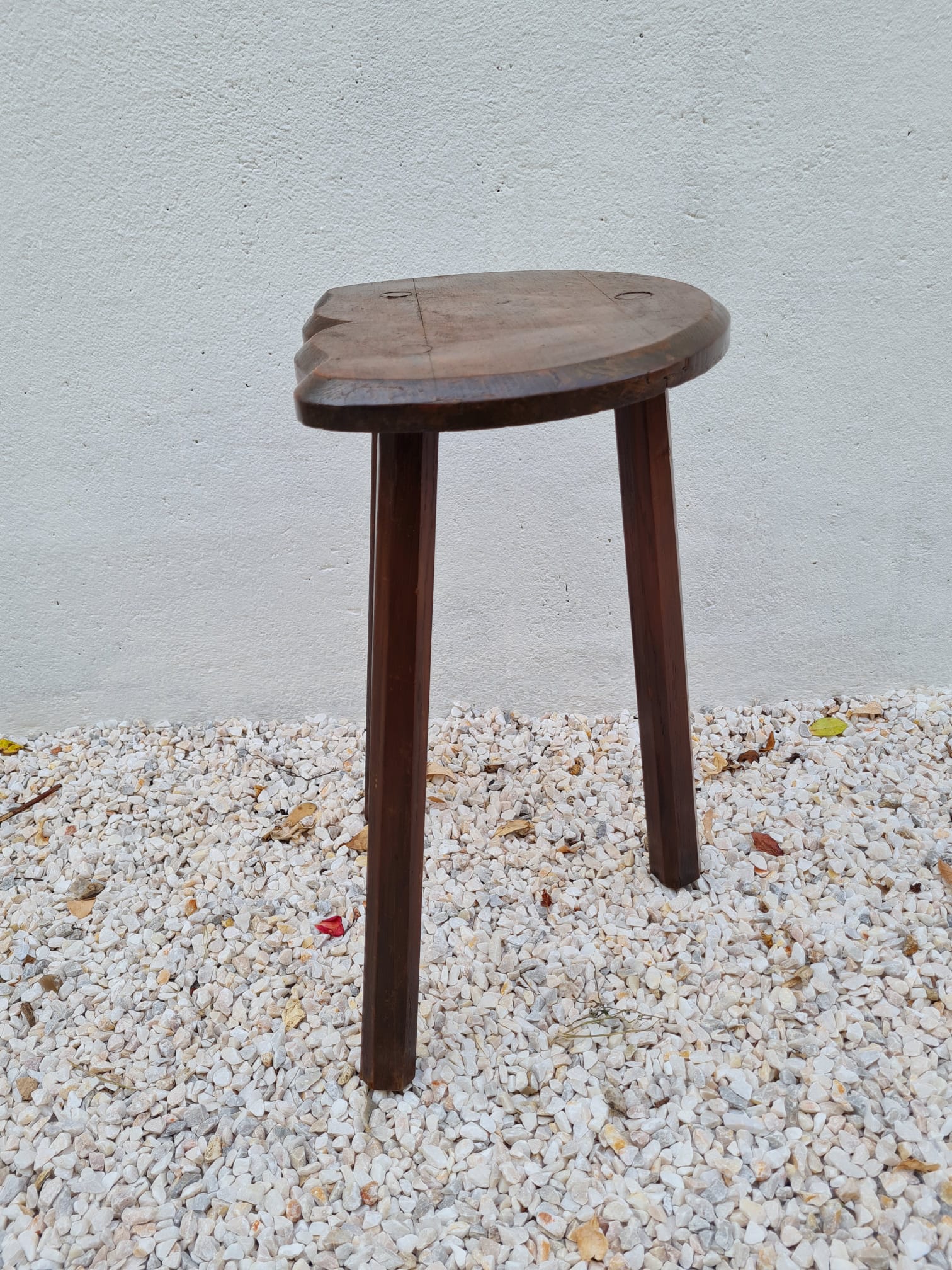 Tripod stool