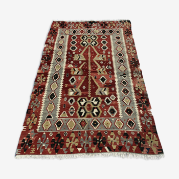 Traditional Turkish carpet 167x105cm