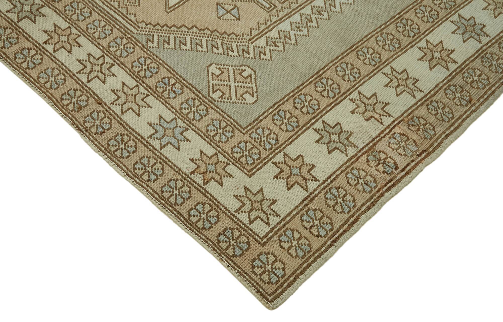 Turkish Vintage Anatolian Rug 179 cm x 283 cm