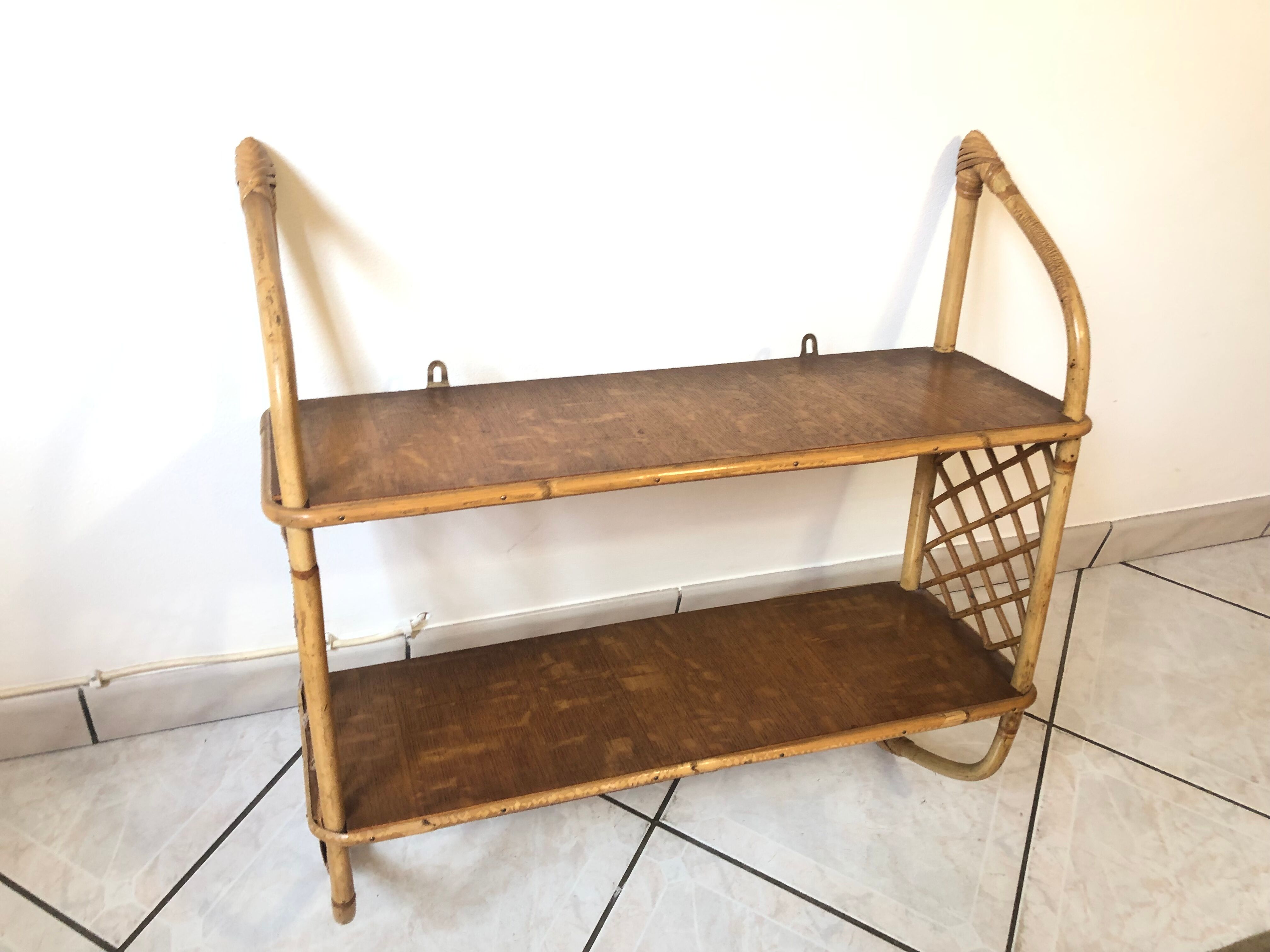 Rattan & oak vintage wall shelf 60's Louis Sognot