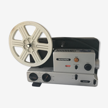 Projecteur fils super 8