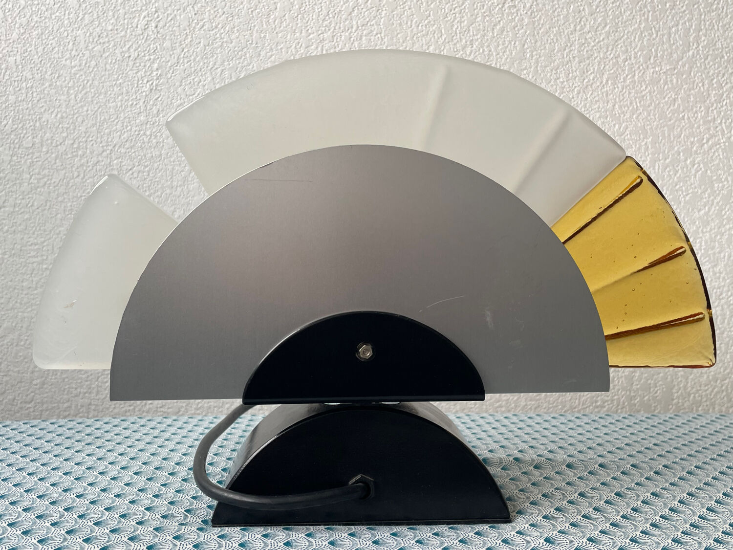 Half-moon Murano lamp