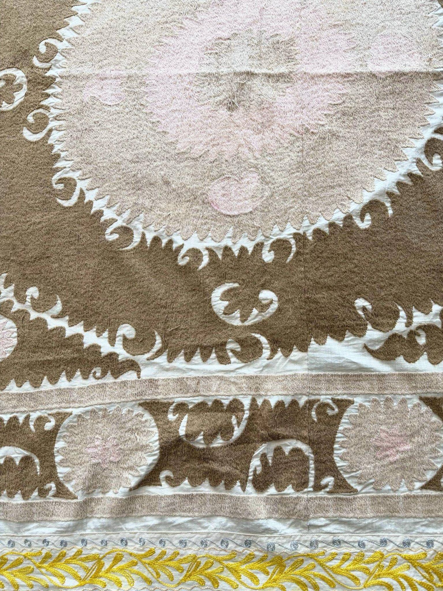 Vintage hand-embroidered tablecloth 156x162 cm