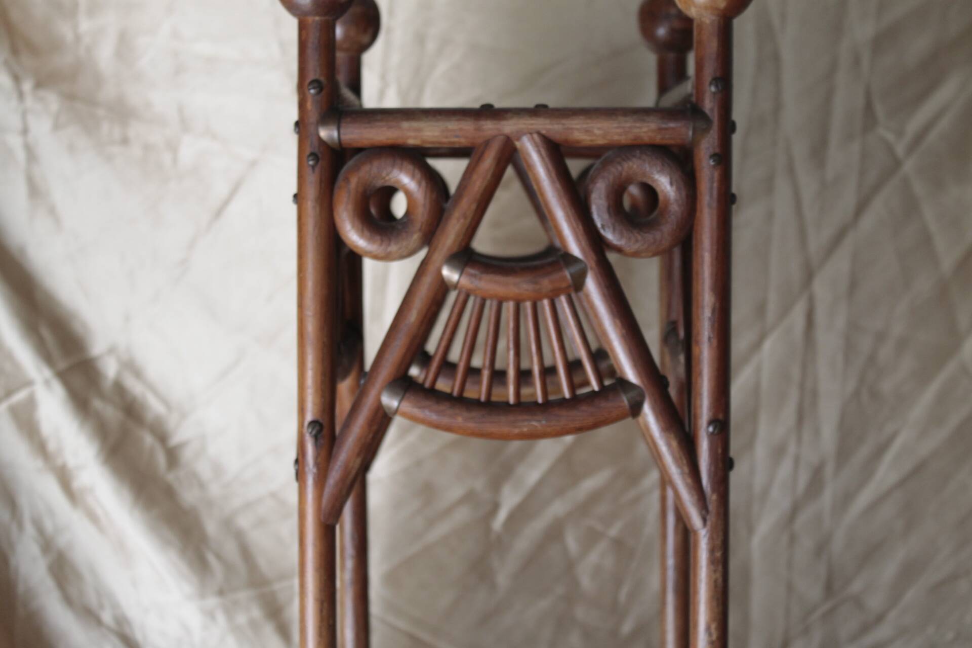 Victorian umbrella stand "Arts & Craft"