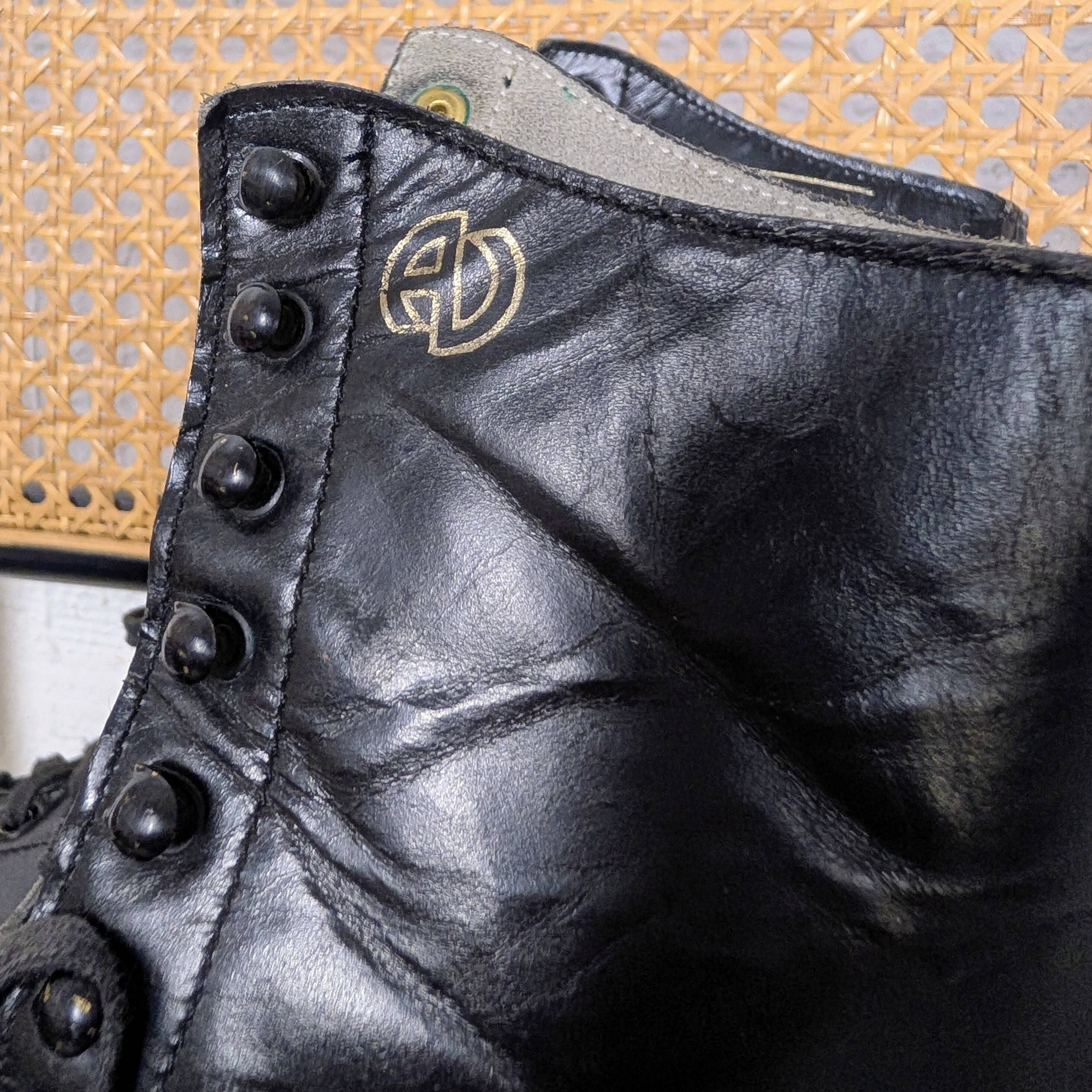 Vintage ice skates Alain Giletti in black leather